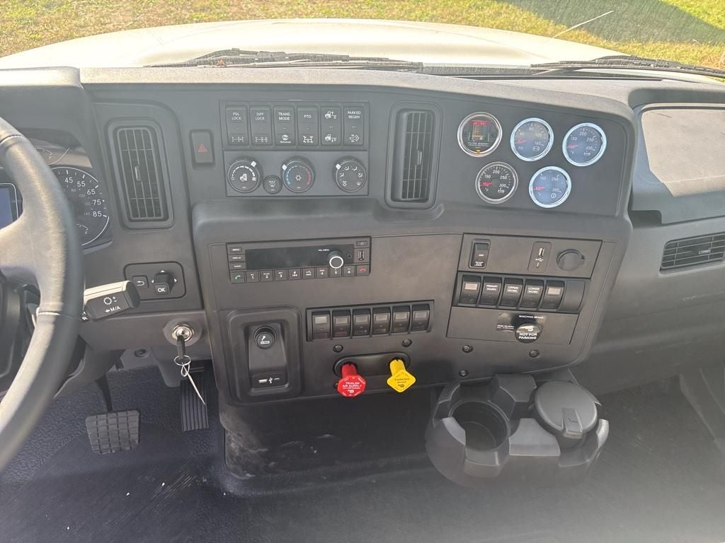 2025 INTERNATIONAL HV w/ Century 20S Industrial Carrier