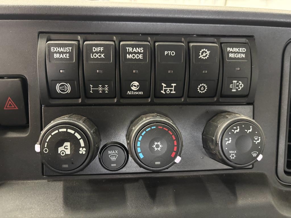 2025 International MV607 w/ Century 12S Carrier