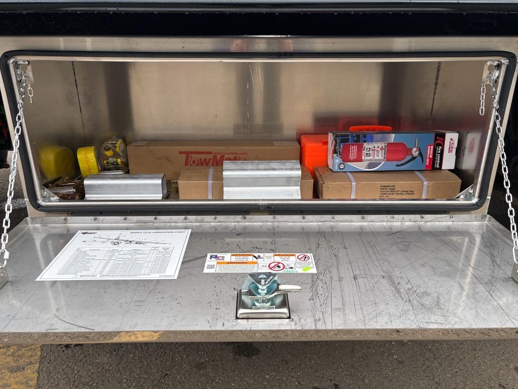 2025 International MV607 w/ Century 12S Carrier