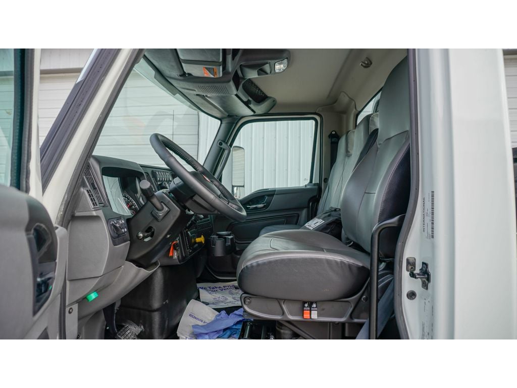 2026 International MV w/ Chevron VLA Carrier