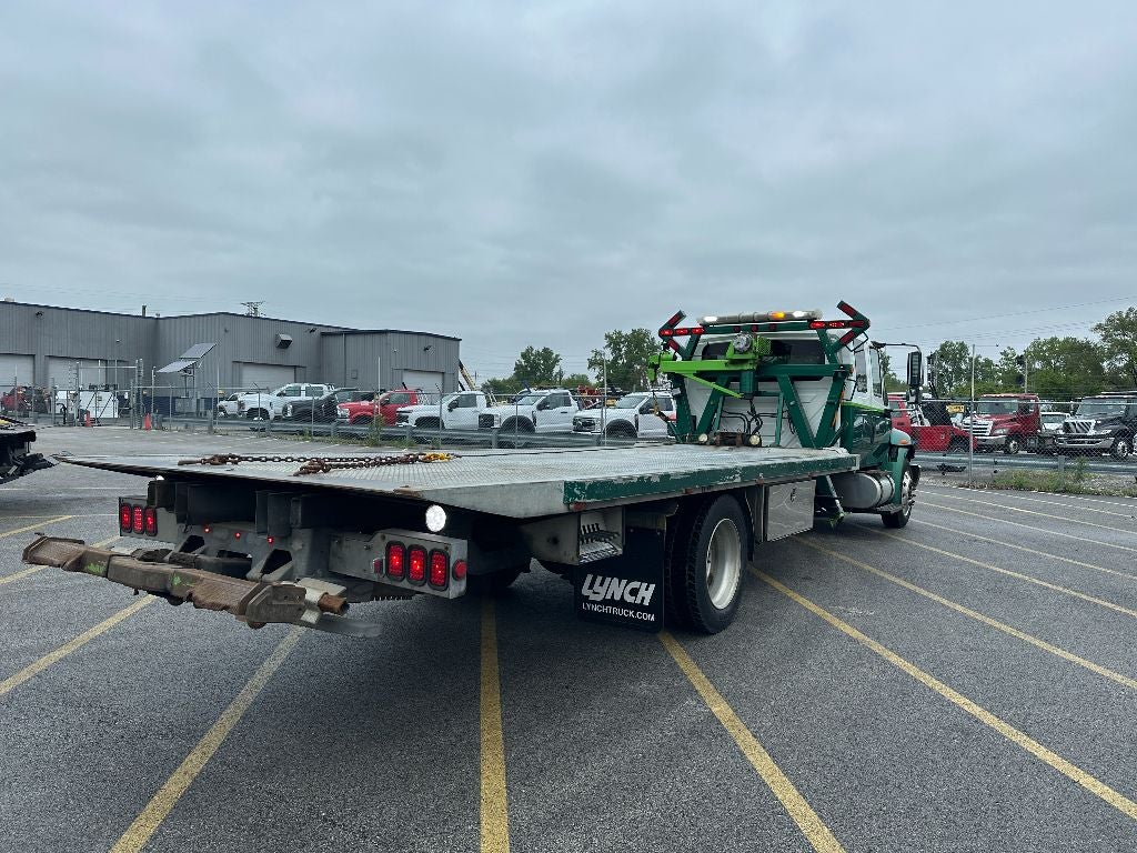 2012 International 4300 MA025 WITH A CENTURY 21' GALV STEEL