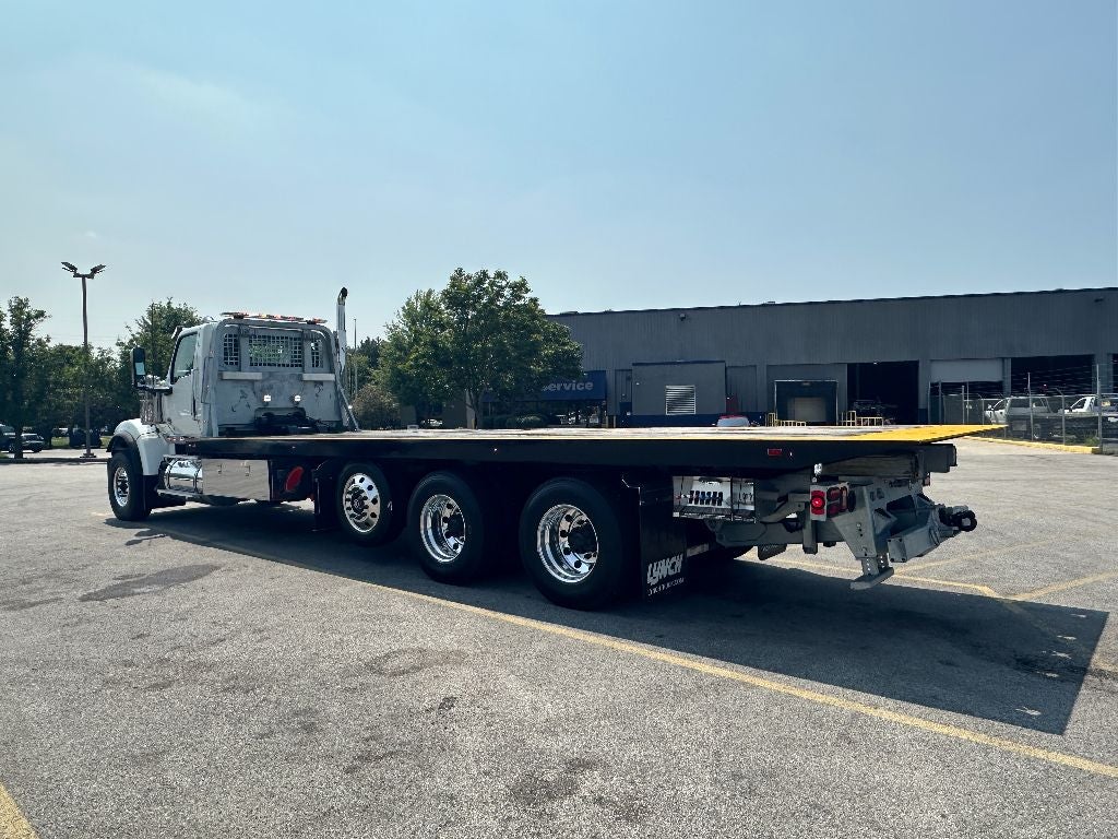 2025 International HX CENTURY 28.5' WOOD INDUSTRIAL