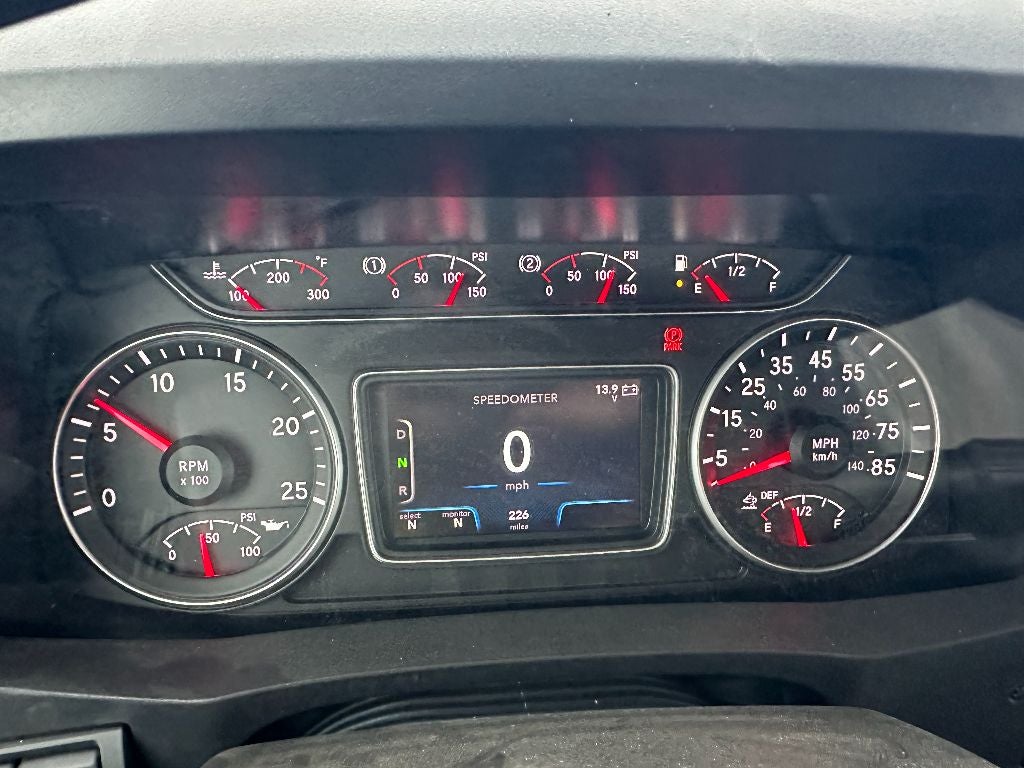 2025 International HX CENTURY 28.5' WOOD INDUSTRIAL