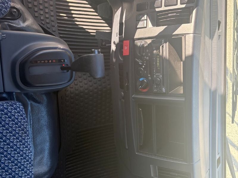 2025 Isuzu NPR-HD 16' Morgan Van Body