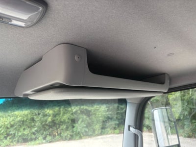 2025 Chevrolet 4500HG 3500HG / 4500HG / 4500HD / 4500XD 18' Bay Bridge Van Body