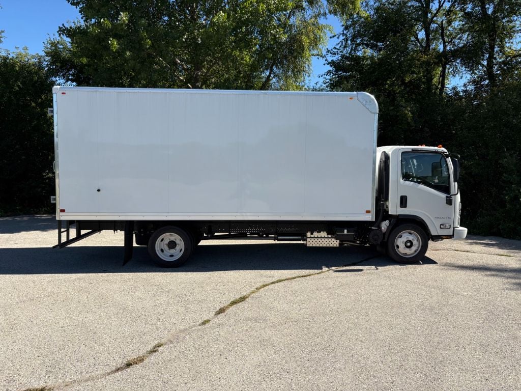 2025 Chevrolet 4500HG 18' Bay Bridge Van Body