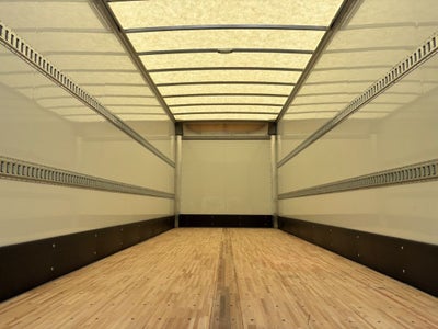 2024 Chevrolet 6500XD 6500XD/7500XD 26' Wabash Van Body