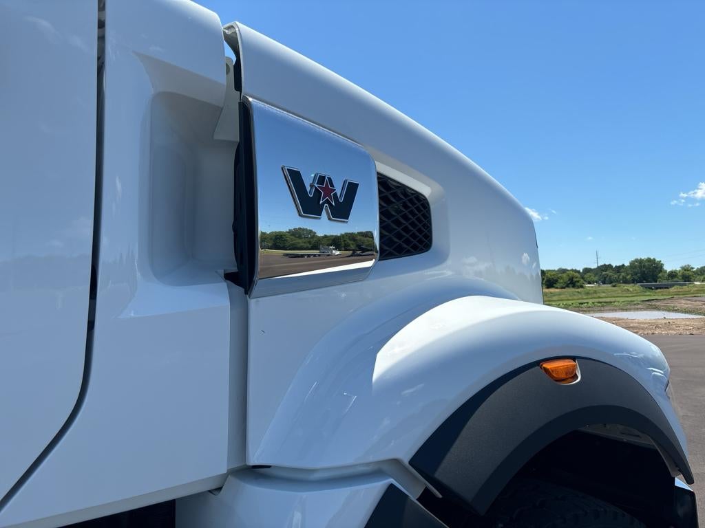 2024 WESTERN STAR CONVENTIONAL w/ Century 20S Industrial Carrier