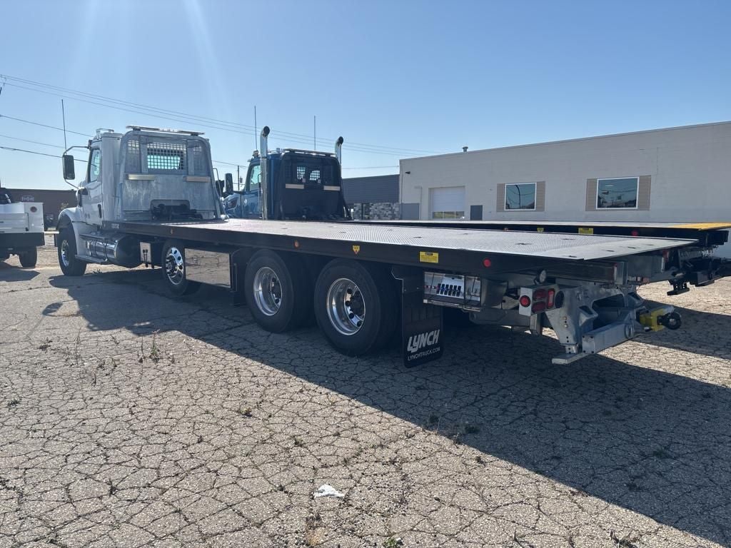 2025 CENTURY WESTERN STAR w/ Century 20S Industrial Carrier