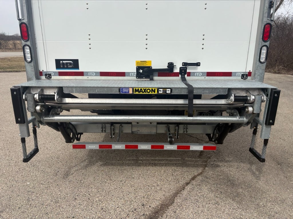 2026 Hino L6 26' ITD Van Body