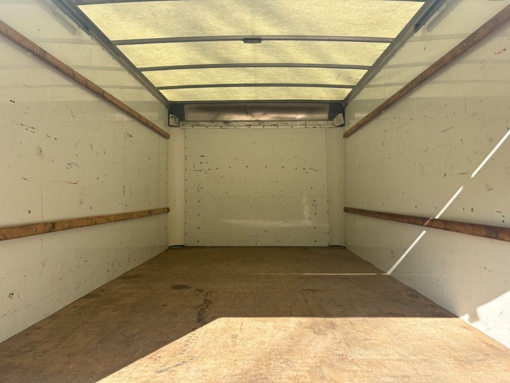 2021 GMC Savana 3500 16' Van Body