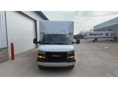 2025 GMC Savana 3500 17' Bay Bridge Van Body