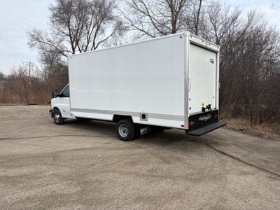 2026 GMC Savana 4500 17' Bay Bridge Van Body