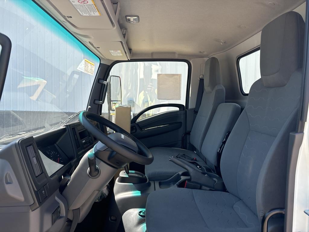 2025 Isuzu NRR NRR 16' Wabash Van Body