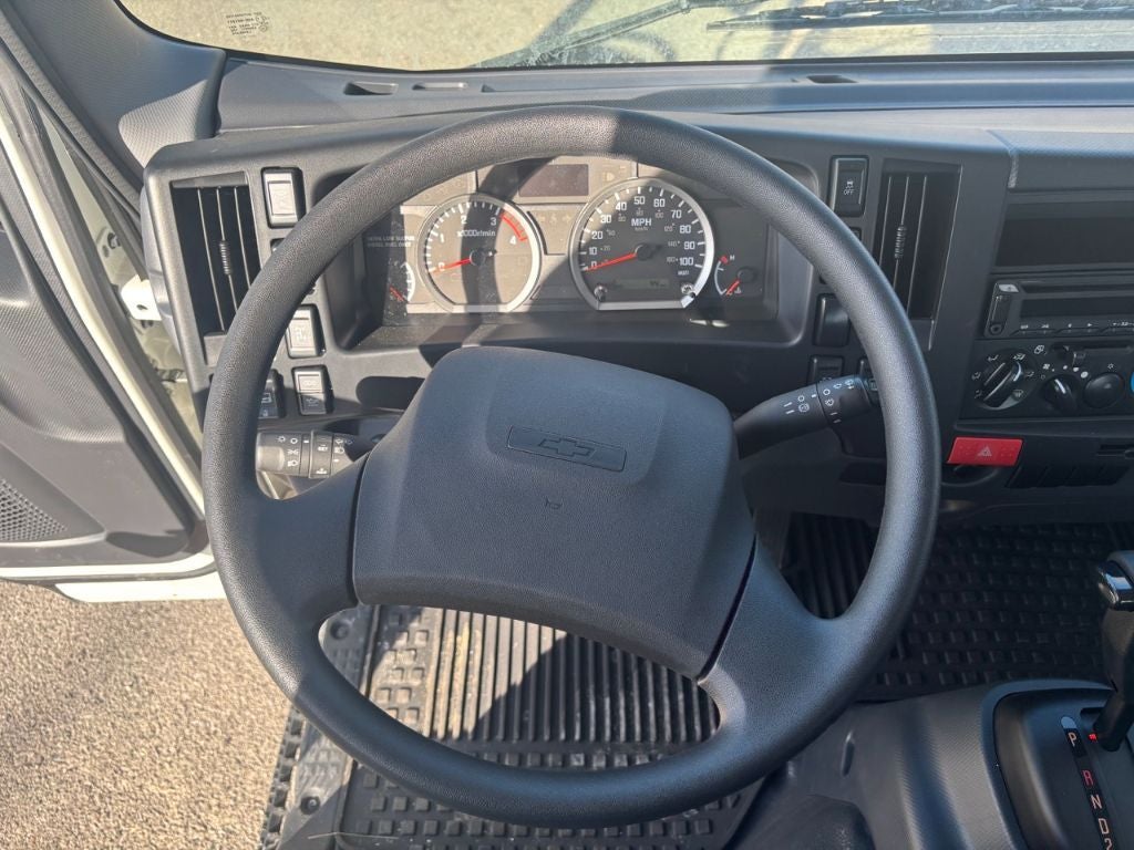 2023 Chevrolet 5500XD w/ Century 10S Carrier