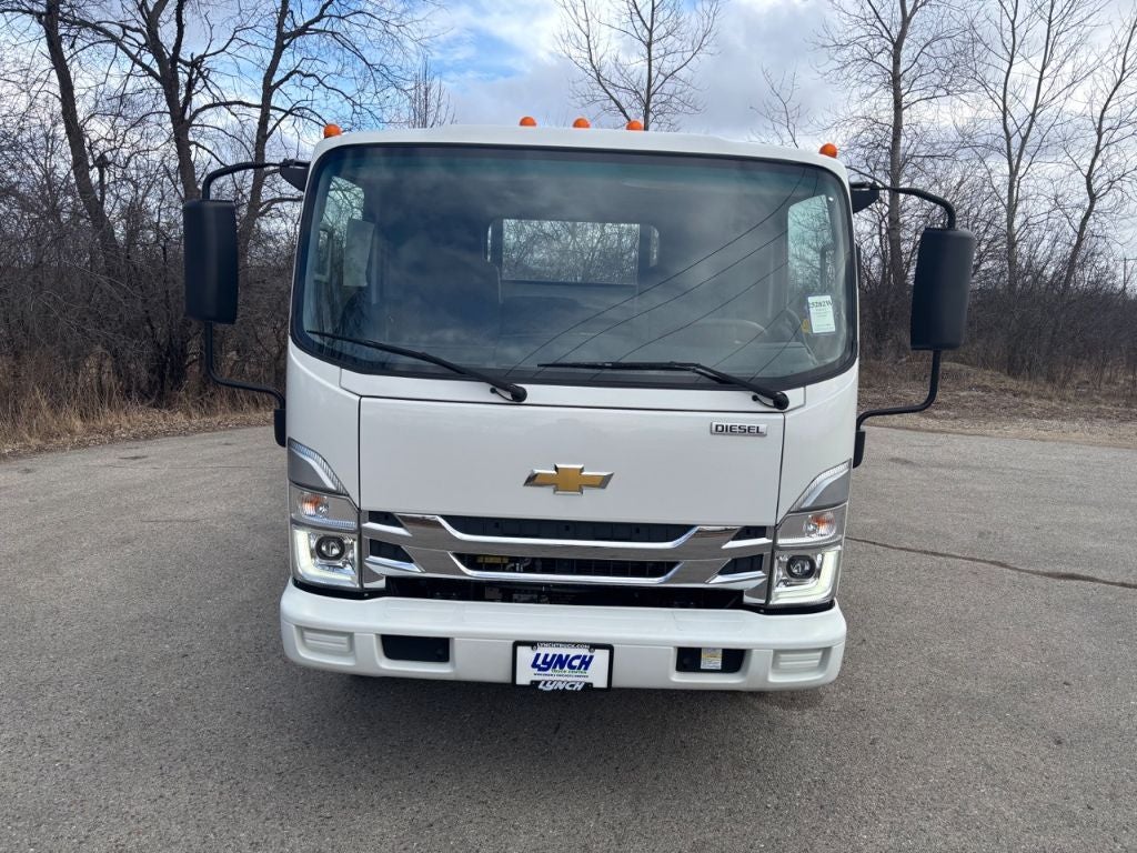 2023 Chevrolet 5500XD w/ Century 10S Carrier
