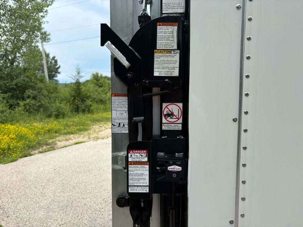 2024 Chevrolet 5500XD 16' Morgan Van Body